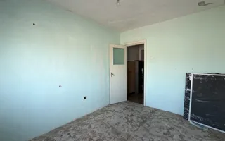 Apartament 4 camere Etaj IV, MV1, Zona Ludy - Str. Regele Ferdinand I - Carei - Poză 17