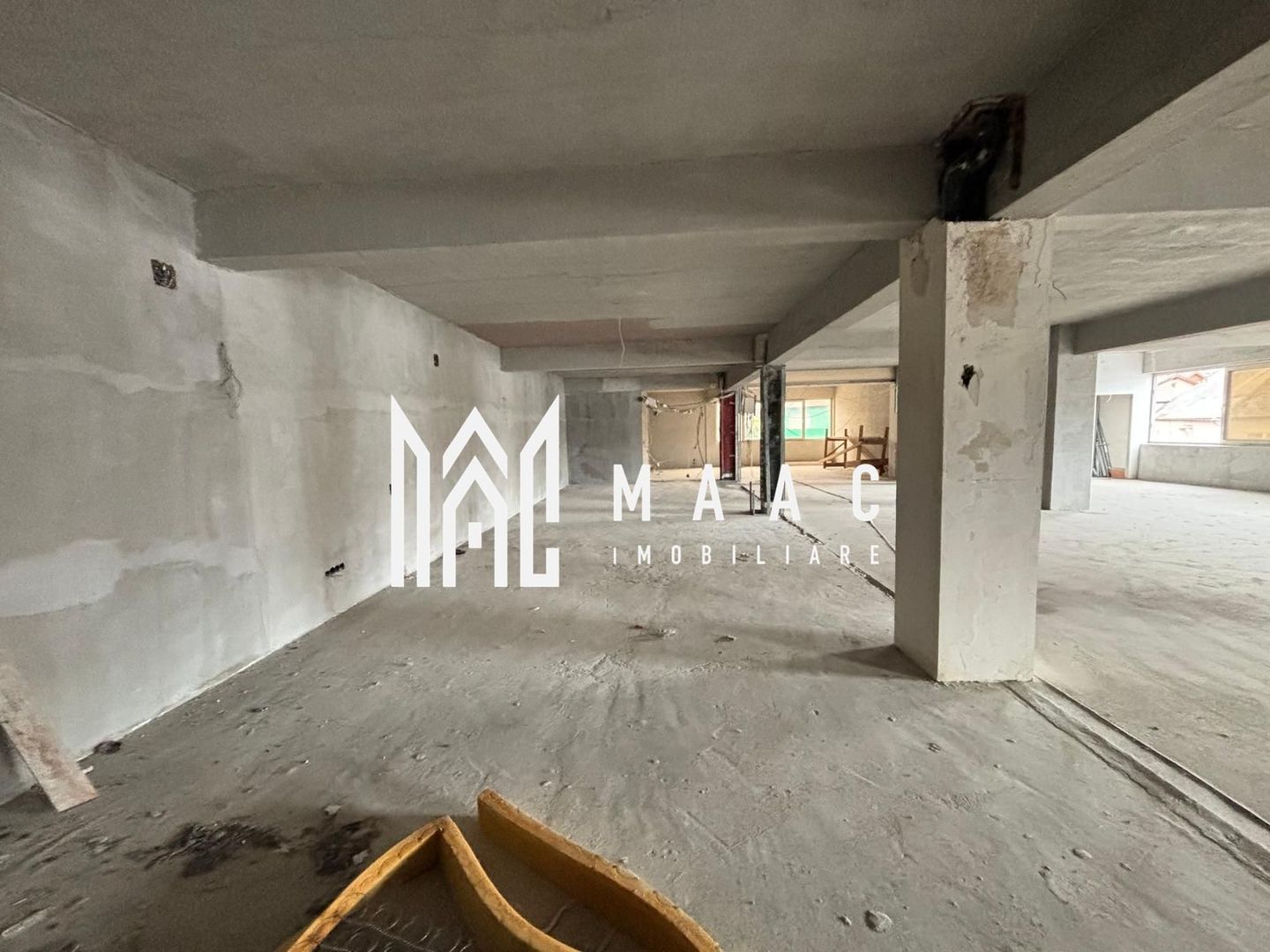 Spatiu comercial | Etaj 1 | 600 MPU | Central - Poză 2
