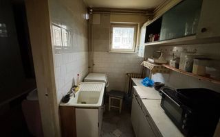 Apartament cu 3 camere (moldovei) - Poză 2