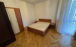 Apartament cu 4 camere, 75mp, Zona Semicentrala - Poză 5