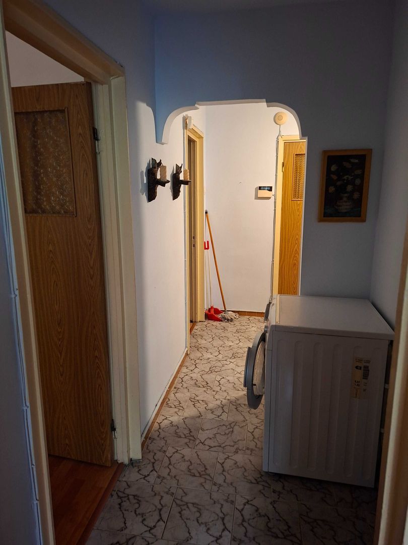 Apartament decomandat cu 3 camere confort 1 sect.4 Aparatorii Patriei - Poză 7