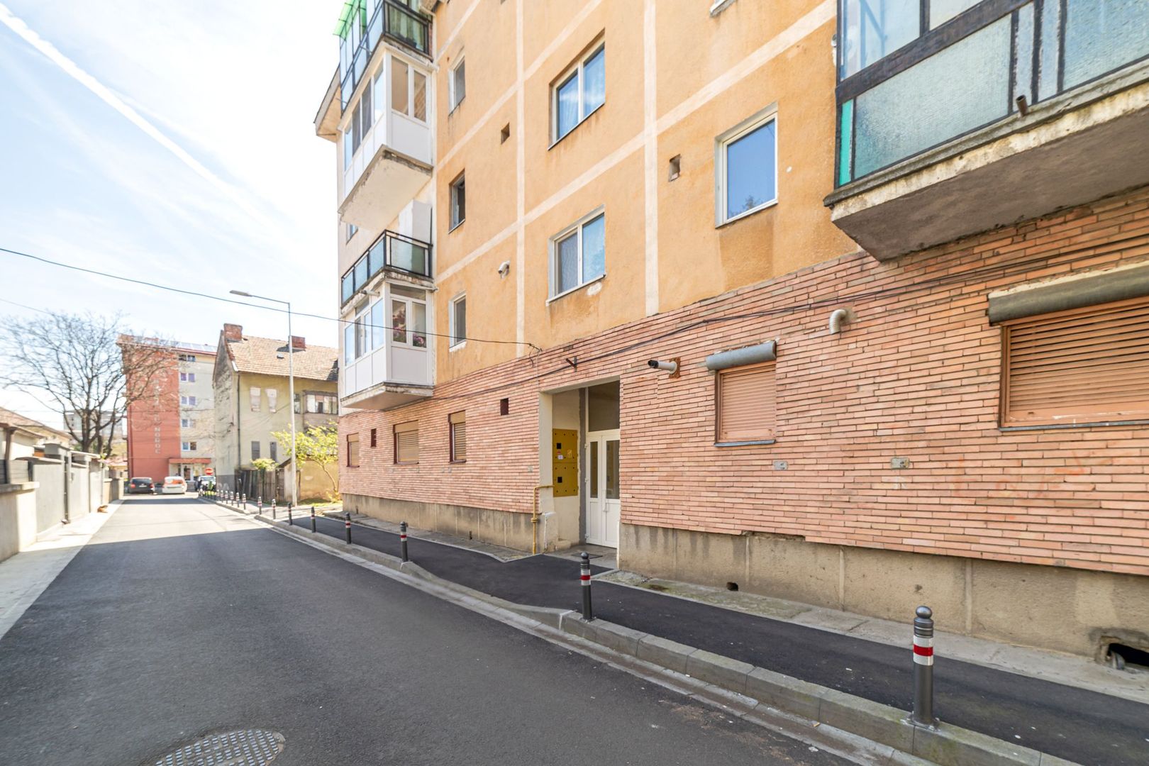 VANDUTA! Apartament cu o cameră, zona Romanilor - Poză 1