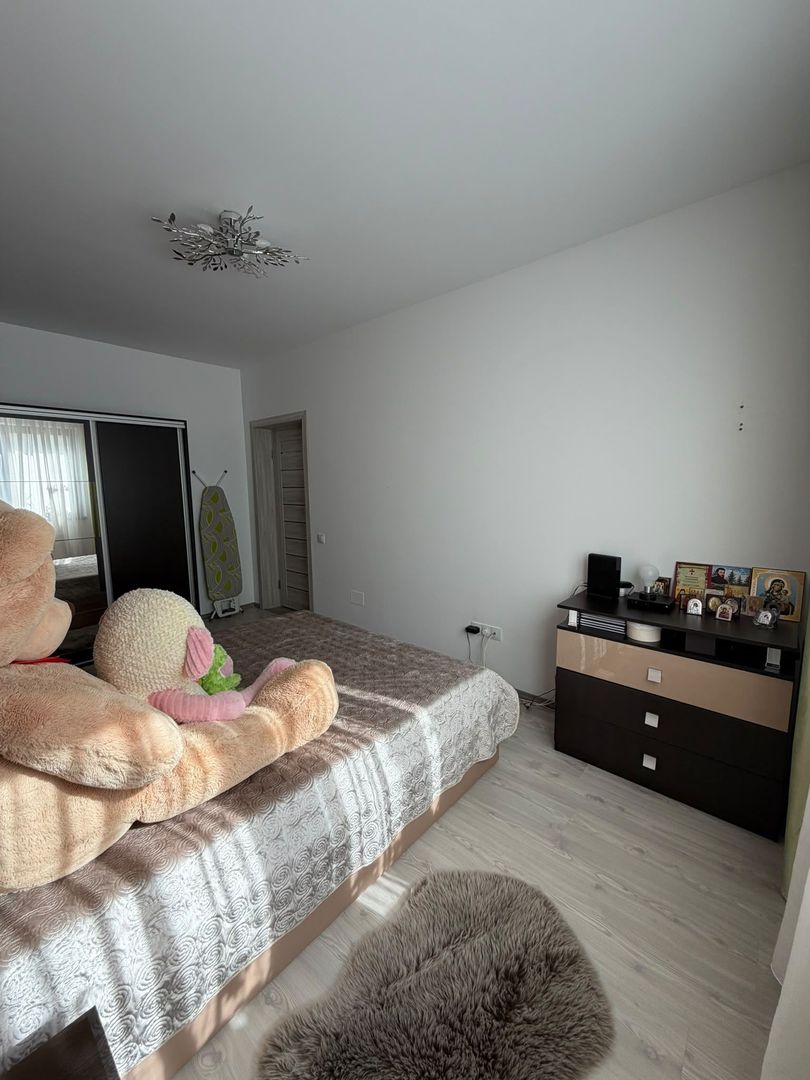Apartament 3 camere, curte, boxa, parcare, Sub Cetate - Poză 19