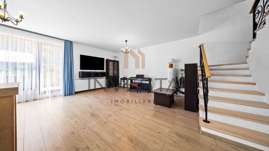 Duplex White House | Energie proprie | langa padure si VIVO - Razoare - Poză 2