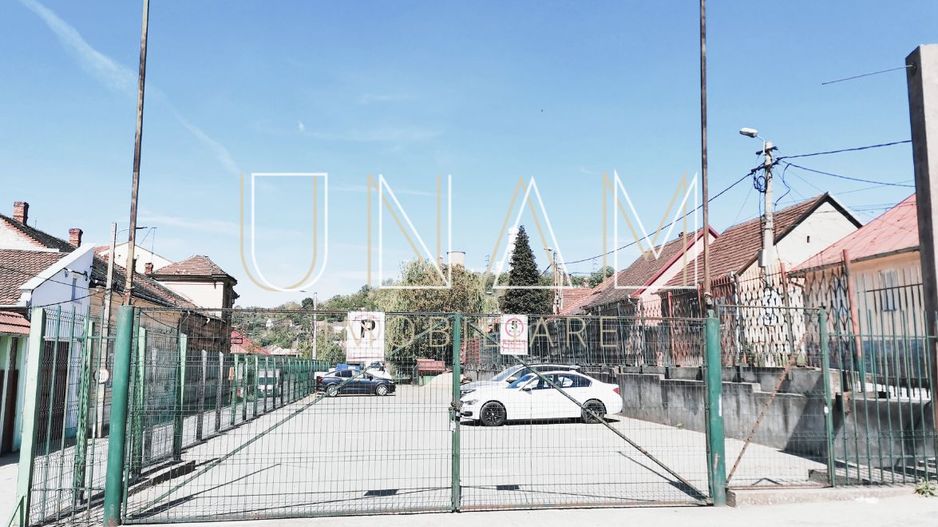 O proprietate Multiple Posibilități VANZARE sau INCHIRIERE - Poză 14