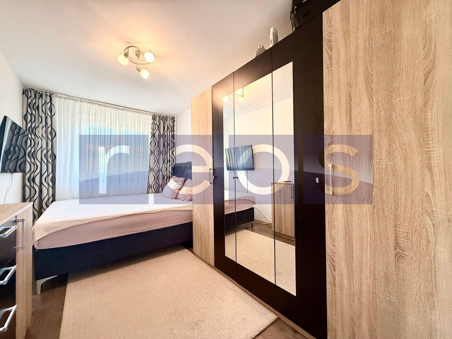 VANZARE 3 CAMERE | ZONA VITAN | CENTRALA PROPIE - Poză 4