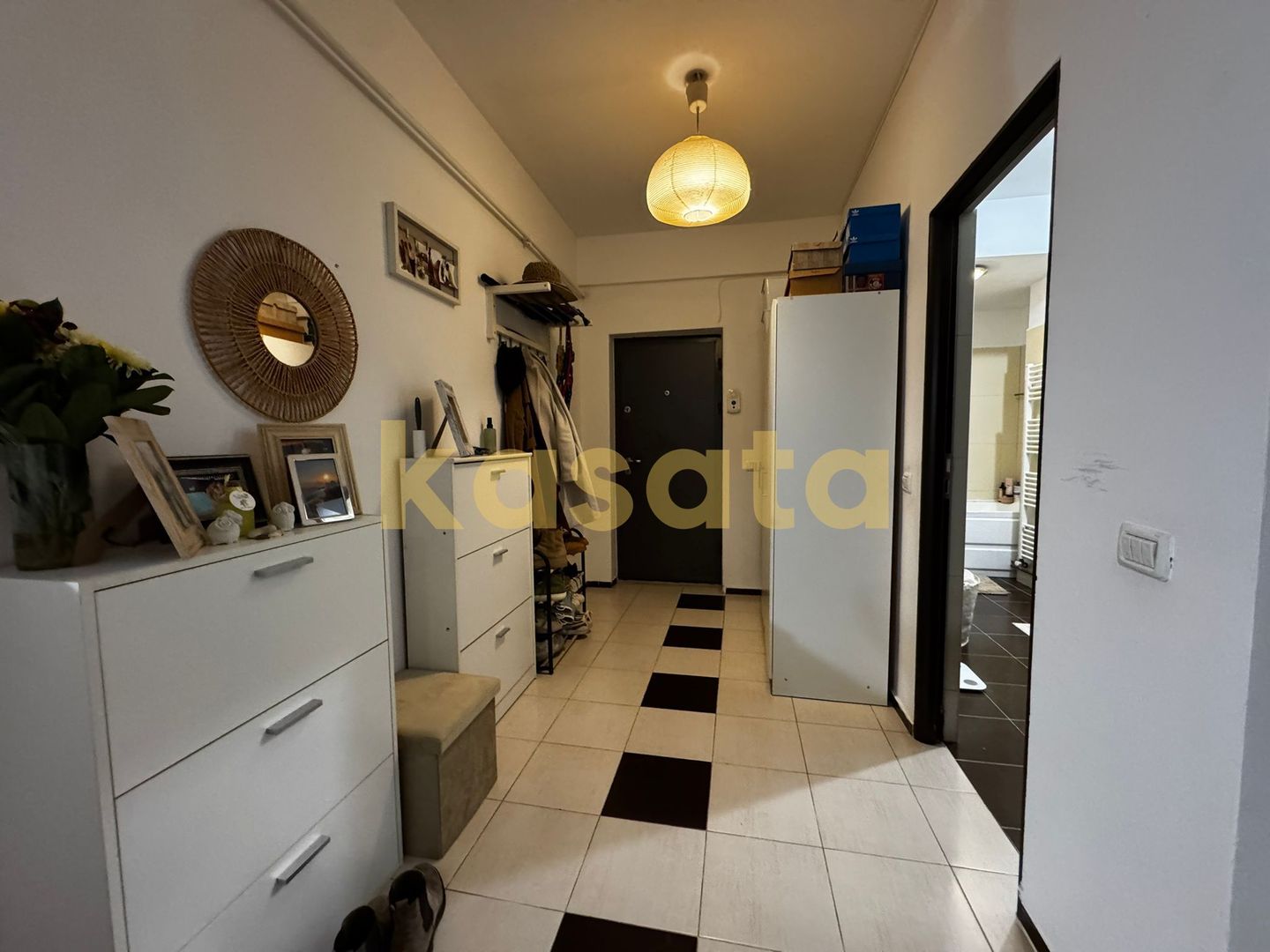 OPORTUNITATE RARĂ: APARTAMENT 2 CAMERE LA PODUL CONSTANȚA – CHITILA - Poză 6