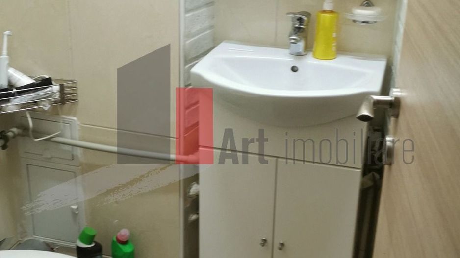 Vânzare apartament semidecomandat 4 camere cu centrală Bd. Obregia - Poză 31