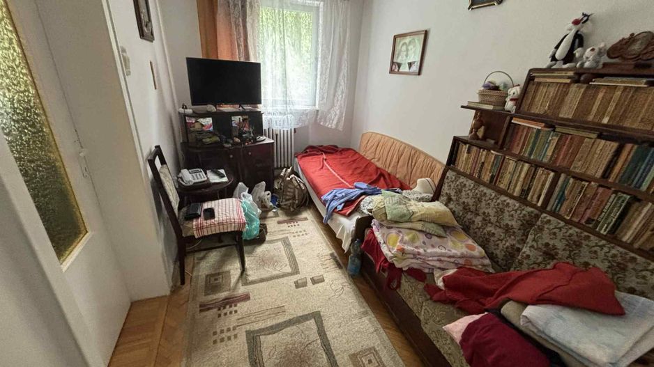 Apartament cu 2 camere (Moldovei-Aleea Covasna) - Poză 3