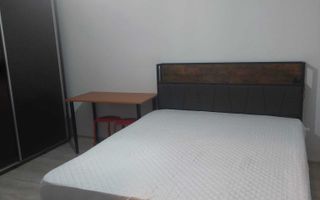 Garsoniera metrou Gorjului, Militari - Poză 6