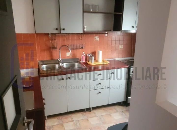 Garsoniera Vitan - Poză 6