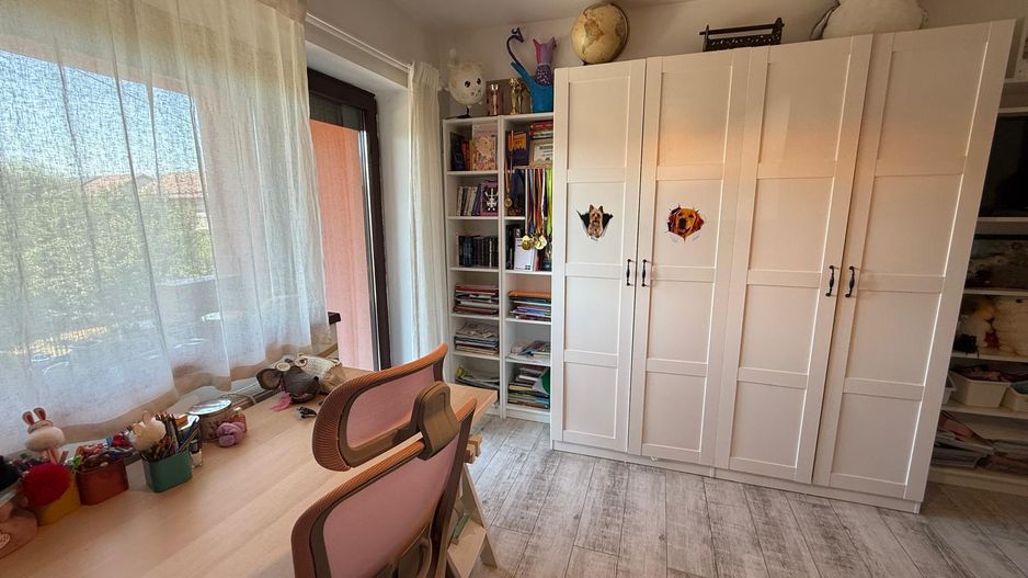 VANZARE Vila tip duplex in Popesti Leordeni - Poză 15