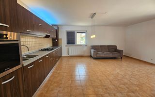 Apartament de inchiriat 6 camere 179 mp Etaj 2 + mansardă - Poză 1