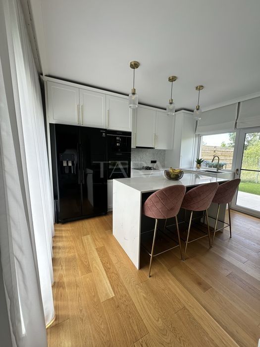 Casa cu 4 camere în cartierul Borhanci - Poză 4