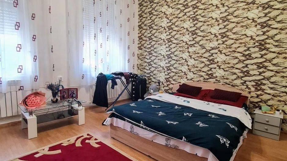 Casa Central Oradea - Poză 3