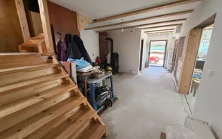 Casă de vanzare 6 camere 220 m² utili cu 376 M² teren la șosea - Poză 23