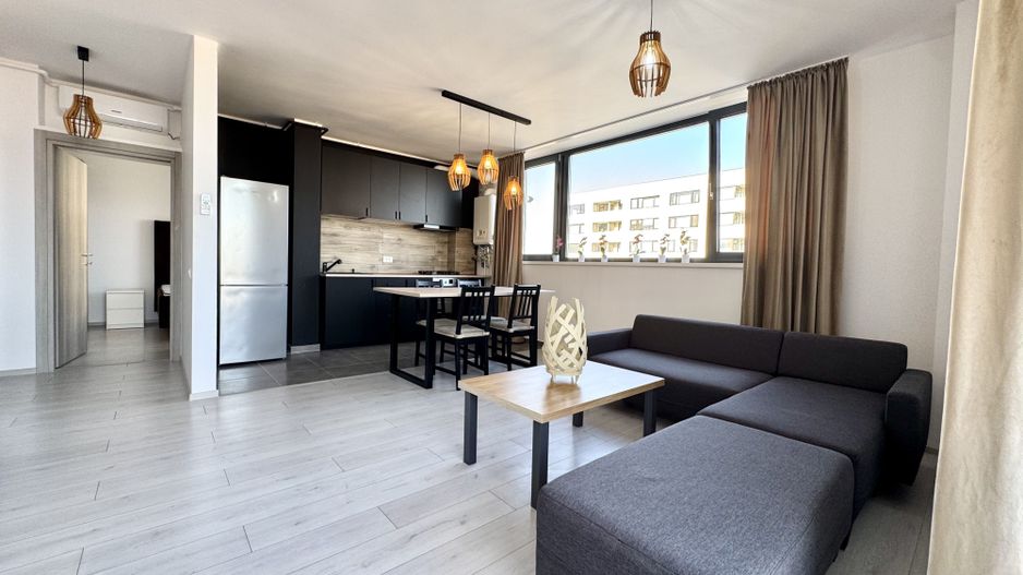 Apartament luminos cu 2 camere, balcon – zona Vox - Poză 1