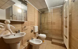 APARTAMENT DE INCHIRIAT 4 CAMERE UTILITATI INCLUSE IN PRET - Poză 16