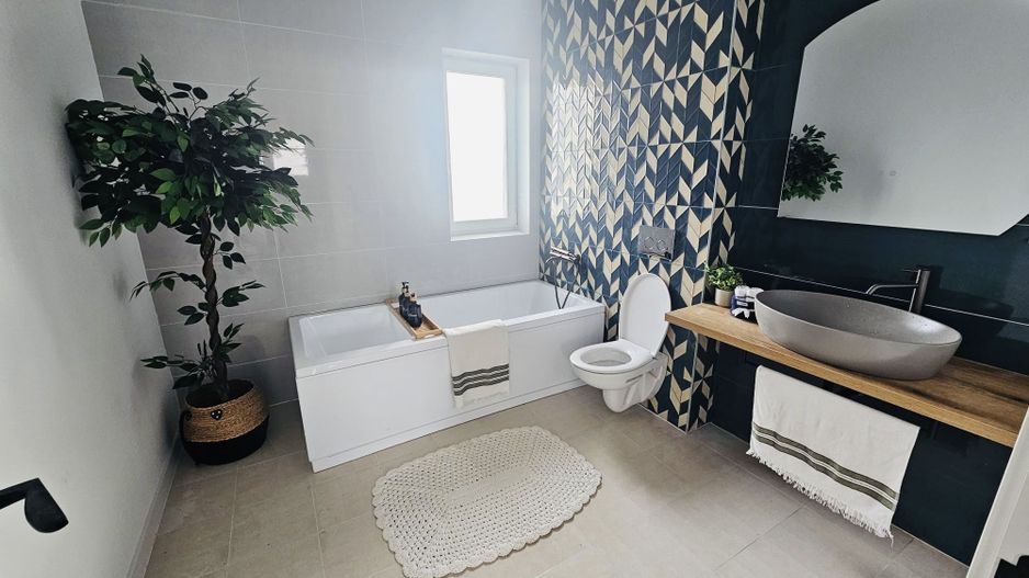 Moșnița Veche | 1/2 Duplex | 110 mp utili | Toate utilitatile|  Dormitor parter - Poză 11