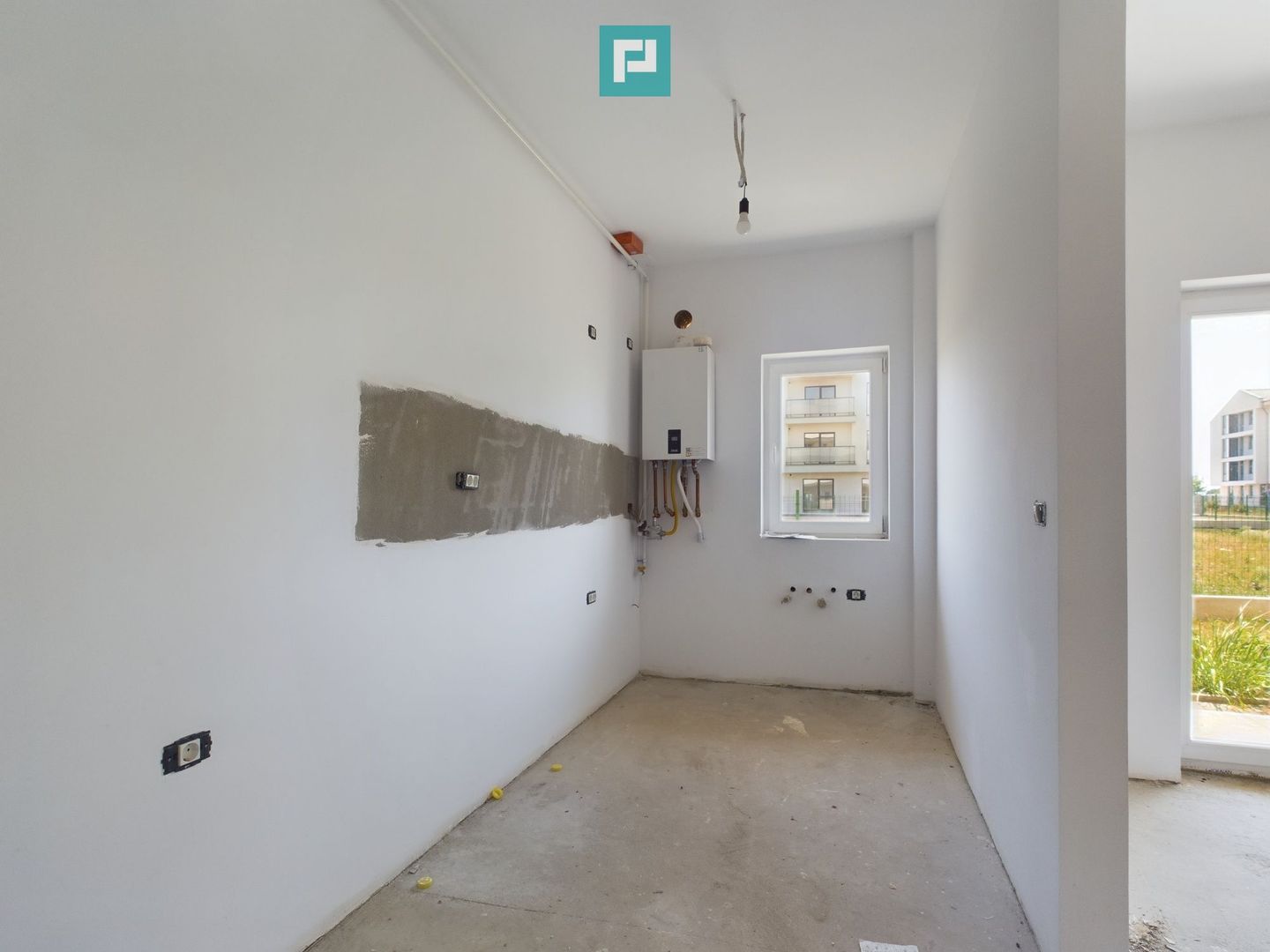 Apartament cu 3 camere, zona Torontalului - Poză 3