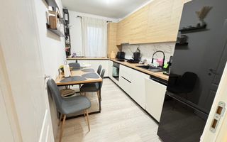 Apartament cu 2 camere decomandat in Giroc la etajul 1 - Poză 6