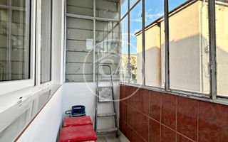 Apartament de vanzare cu 1 camera in zona Rogerius, Oradea - Poză 8