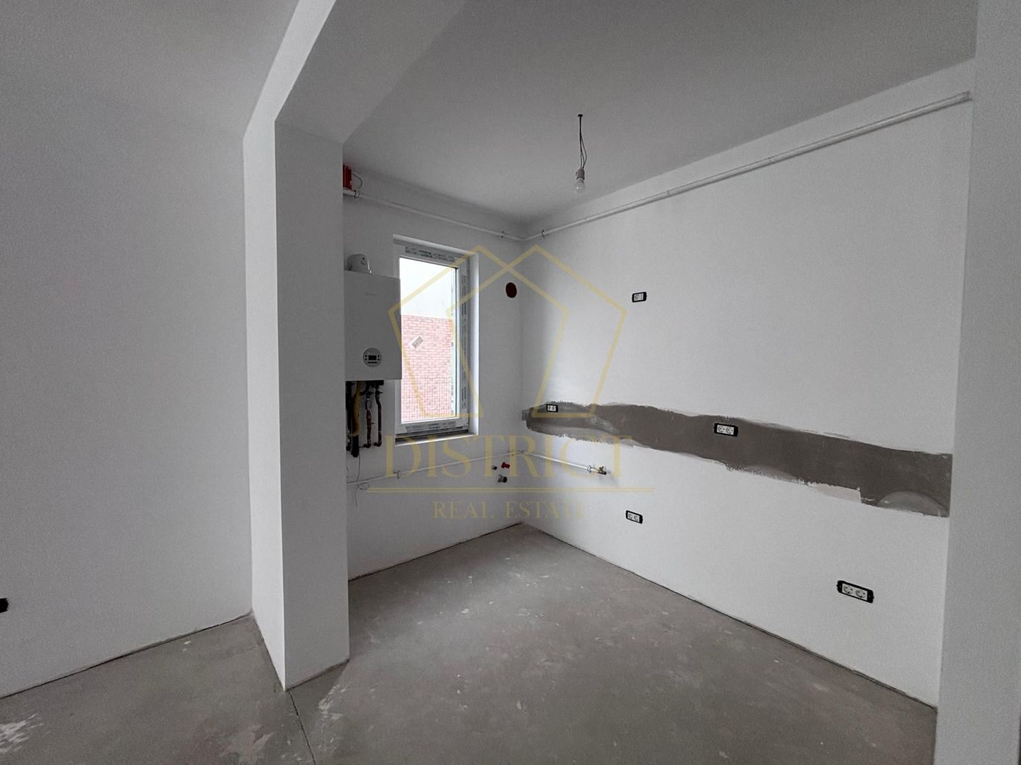 Apartamente noi cu 3 camere, curte 60-70mp | Dumbravita | CORA - Poză 10