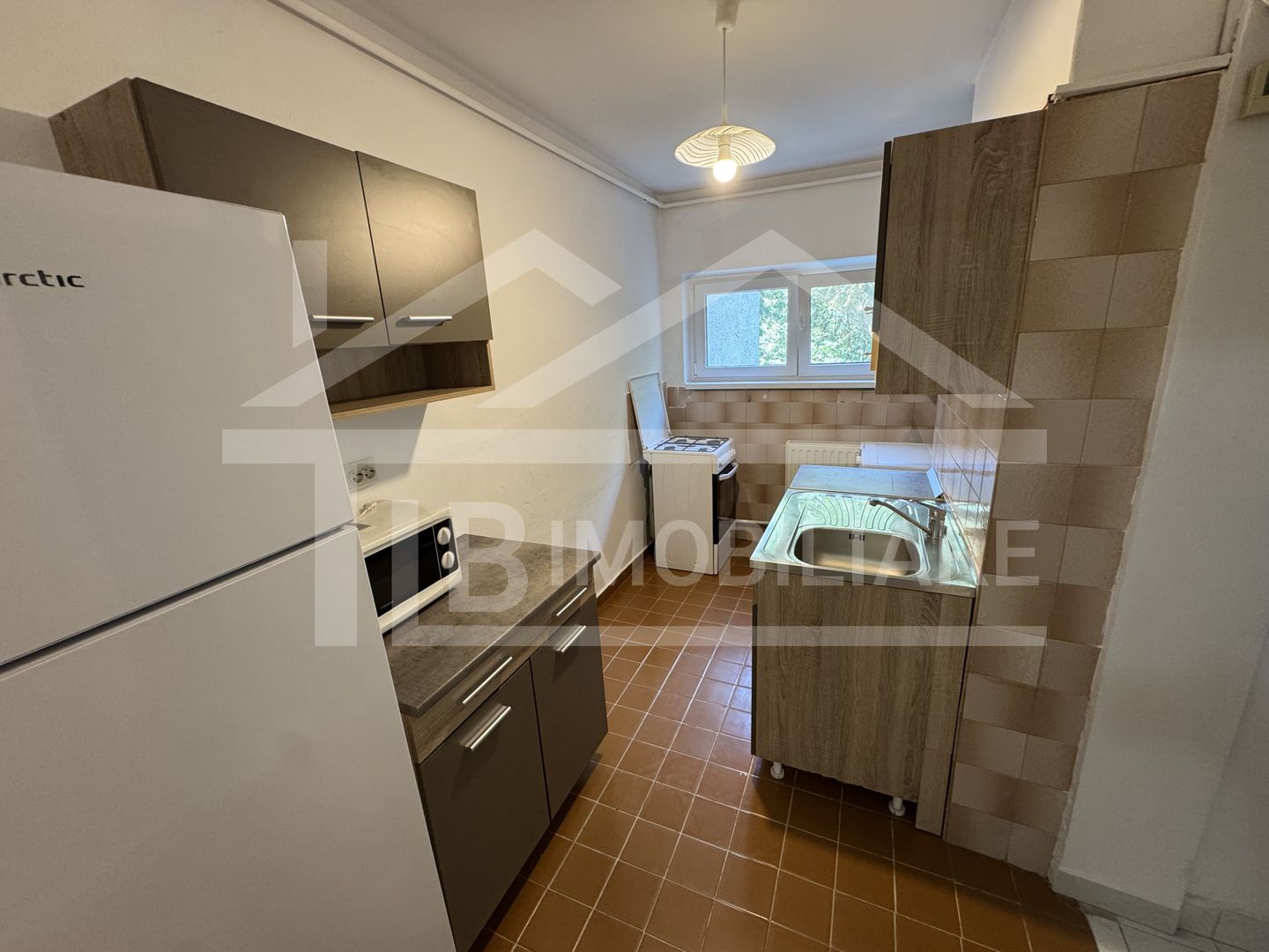 Apartament cu 3 camere, 80mp, Zona UMFST - Poză 5