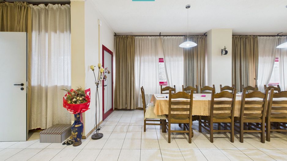 Hală de producție, cu birouri și teren, în Sebiș - Poză 14