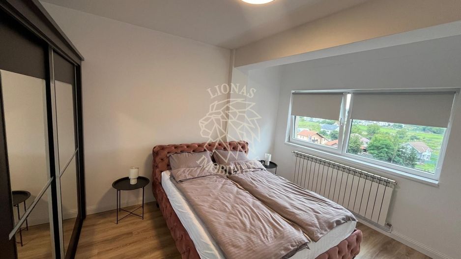 Apartament 65 mp+balcon 4 mp-lift-molbilat, utilat nou-Independentei - Poză 1