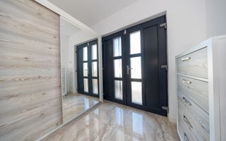 Sanpetru ,Subcetate-Casa 4 camere,3 bai+480 mp teren - Poză 3