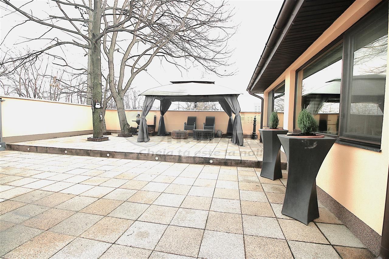 MIROSLAVA CASA EXCLUSIVISTA LA CHEIE LUX STIL MEDITERANEAN MOBILATA - Poză 24