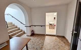 Casa 10 camere, 878 mp teren, toate utilitatile, Barabant - Poză 16