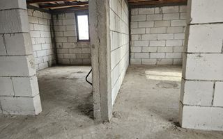 Vila spațioasă tip duplex – ideală pentru două familii Prundu, Pitești - Poză 6