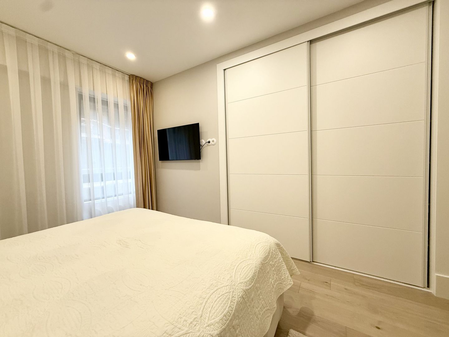 Apartament 3 Camere | Lux | Triana Pipera | Loc de parcare subteran - Poză 14