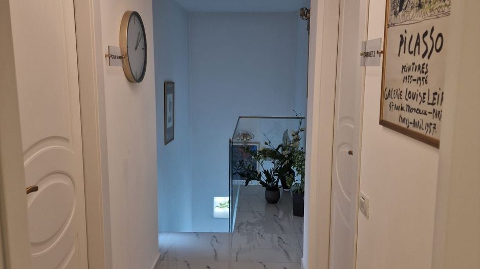 Inchiriem vila cu etaj zona Floreasca Central - Spital Floreasca - Poză 15