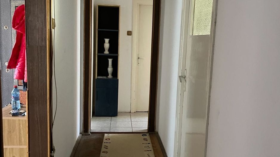 4  camere  decomandat,  et. 2 din 4,Circumvalațiunii-Favorit - Poză 7