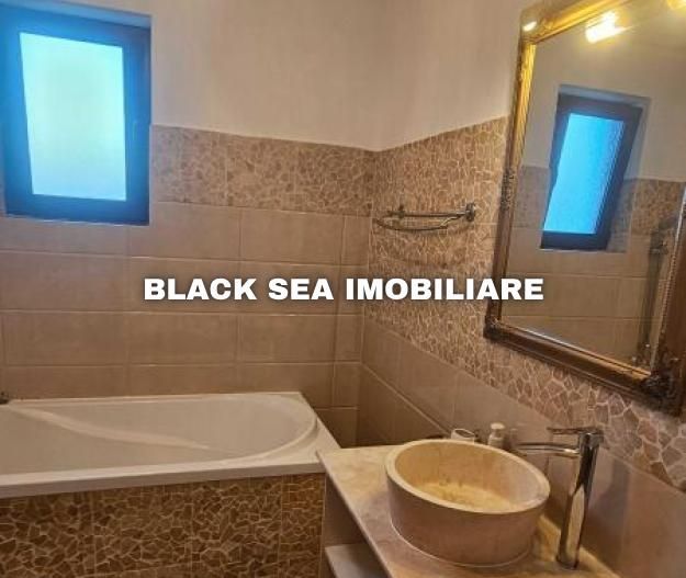 Vila P+1 de 3 camere, de inchiriat in Mamaia Nord - Termen Lung - Poză 9