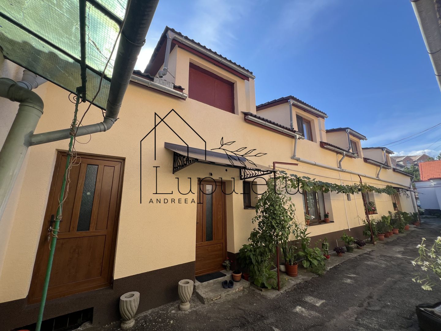 Casa Spațioasă  | 140 MPU |3 Dormitoare | Piața Cibin - Poză 1