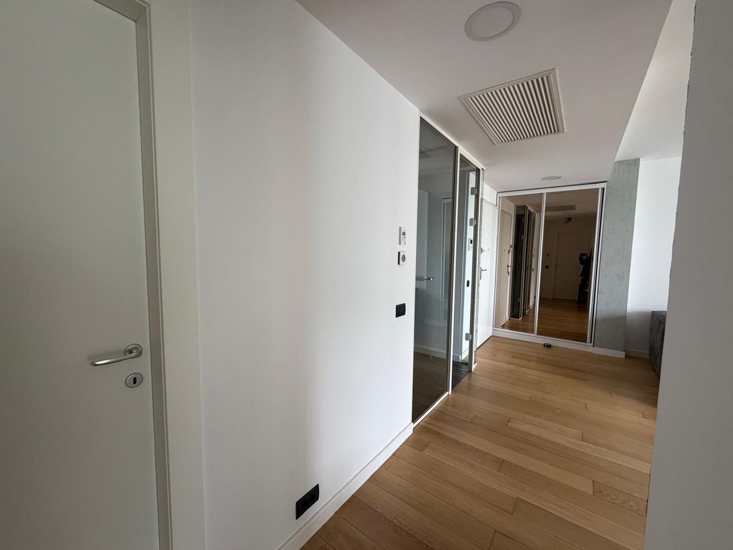 Apartament modern 2 camere I One Herastrau Towers I Complet mobilat - Poză 19