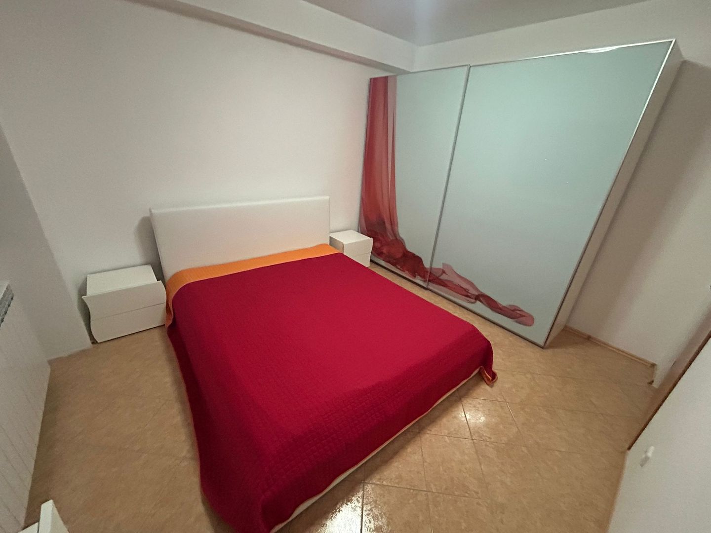 Apartament 2 camere, etaj 3 - zona Centru - Poză 1
