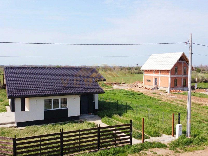 Casa in RATE - comuna Berceni - Poză 5