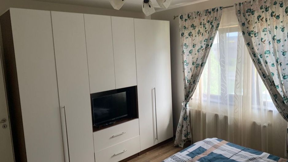 Giroc-Calea Timisoarei | 2 Camere | Etaj 1 | Loc de parcare - Poză 3