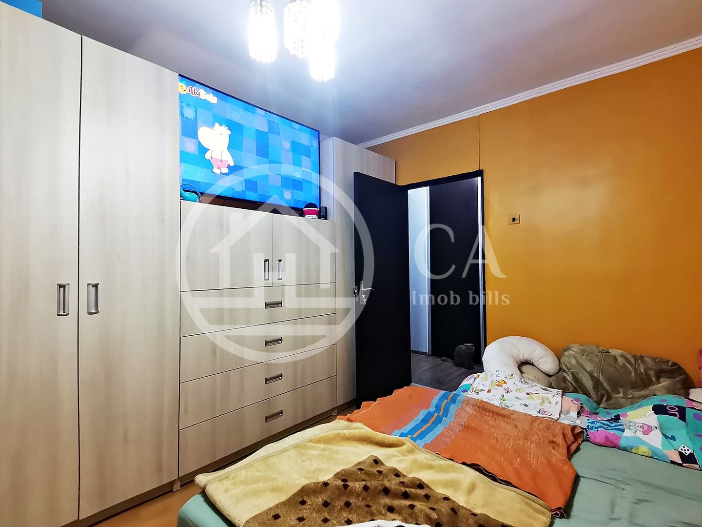 Apartament cu 4 camere de vanzare in Decebal, Oradea - Poză 7