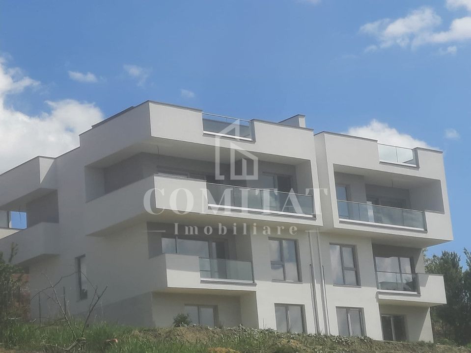Casă tip duplex în zonă cu panoramă a cartierului Borhanci - Poză 3