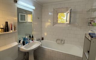 Apartament 2 camere decomandat de inchiriat in cartierul Dacia, Alexandru cel Bun - Poză 3