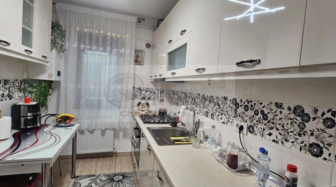 Apartament de vanzare 2 camere decomandat bloc nou Valea Lupului - Poză 8