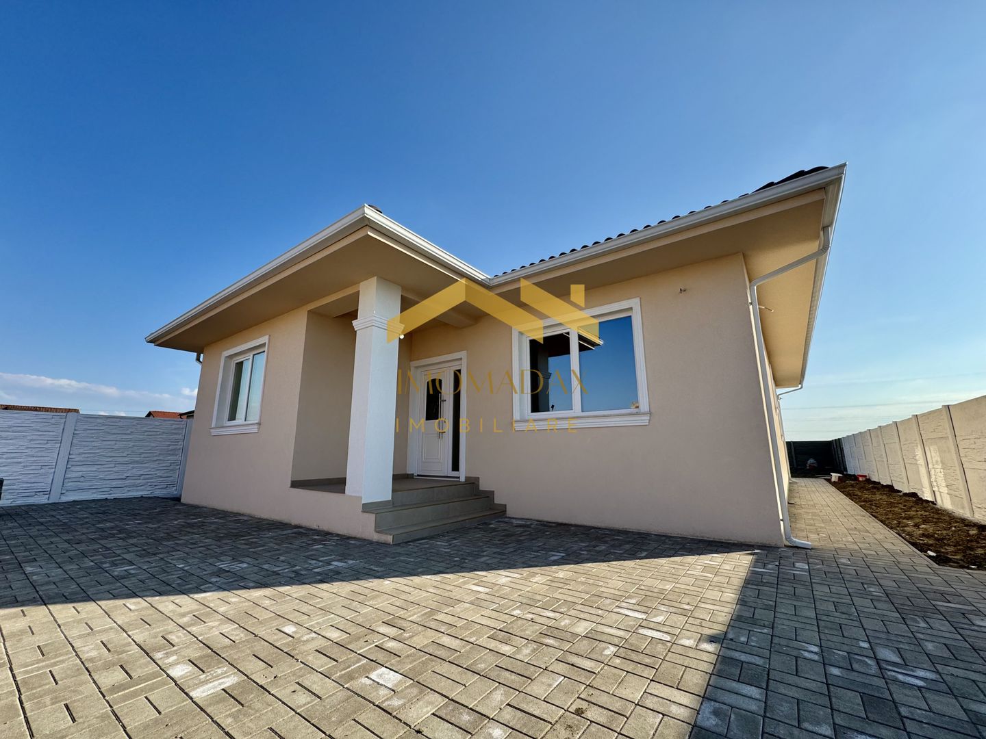 Mosnita Noua-Casa Individuala-4 Camere - Poză 3