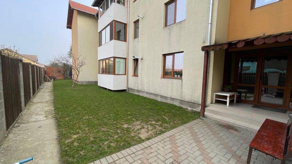 Giroc | 2 camere | Curte privata | Loc de joaca si BBQ - Poză 3