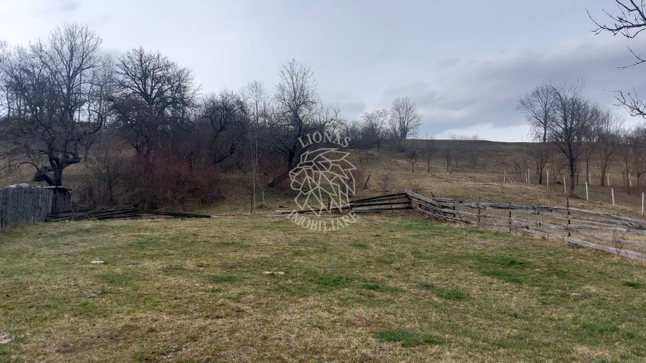 COMISION O Casă tradițională de vânzare 60MP teren intravilan 2295MP MARGAU CLUJ - Poză 9